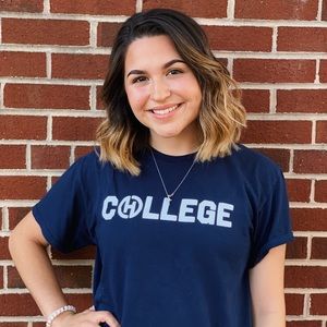 Meet your Posher, Laken